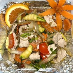 Enjoy Thai - 45P. Pad Khing - Pork Colorfully yummy! Perfect blend of ginger & spice. Delectable source of nutrients. Spice Level - Mild to medium'ish.