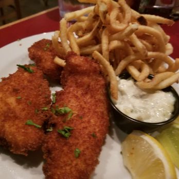Eleanor's Bar & Grill - Fish n chips - New American Near Me - Jackson, Wyoming