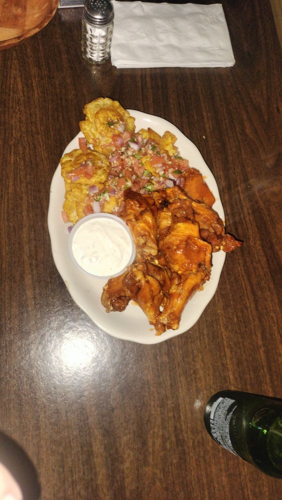 Food from Maxwell's Pub