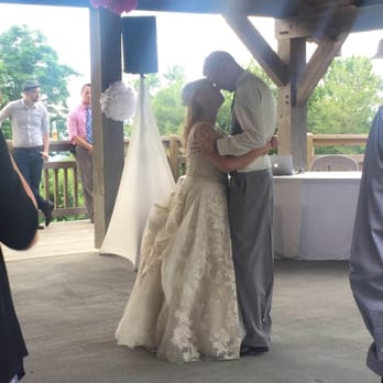 Beech Alpen Inn - Gazebo is perfect for dancing - Hotels Near Me - Beech Mountain, North Carolina Beech Alpen Inn - Gazebo is perfect for dancing - Hotels Near Me - Beech Mountain, North Carolina