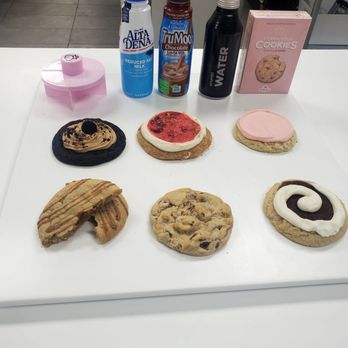 Crumbl - Carlsbad - Bakeries Near Me - Carlsbad, California