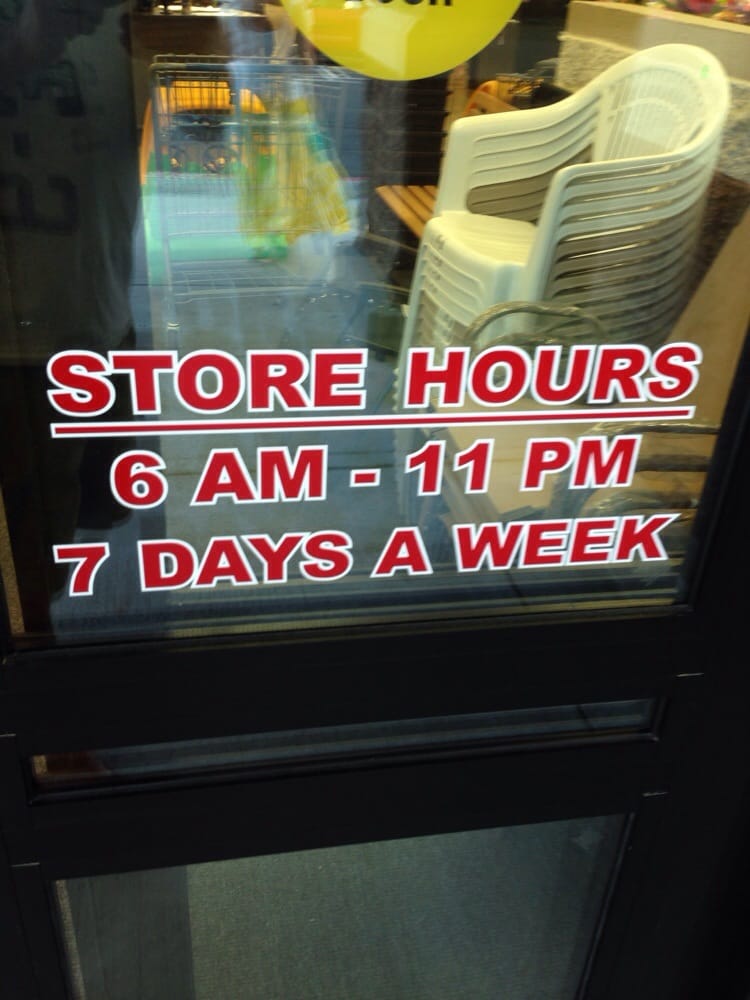 HARPS FOOD STORE Updated September 2024 11 Reviews 801 N 2nd St