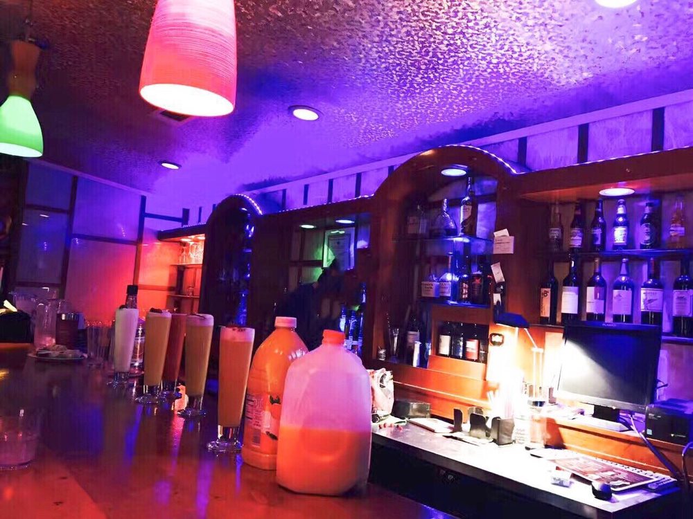 VIOLET KARAOKE AND KTV Updated September 2024 28 Photos 3466