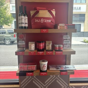 Salt & Straw - Ice Cream & Frozen Yogurt Near Me - Salem, New Hampshire