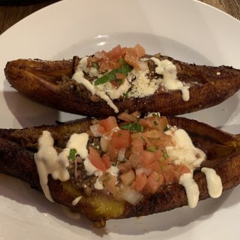Seis Vecinos Restaurant - Plátanos - Latin American Near Me - Bronx, New York