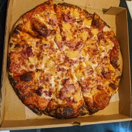 Pineapple and ham pizza