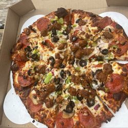 South Shore Pizza - Diamond Lake Special - sausage, pepperoni, black olive, green pepper, red onion, and mushrooms- September 2, 2025