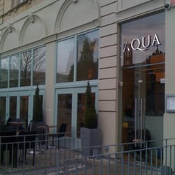 Aqua Bar & Restaurant