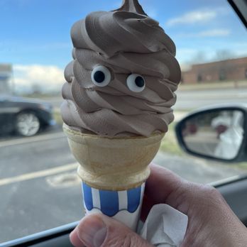 MR. TWISTY - Updated March 2026 - 36 Photos & 30 Reviews - 5821