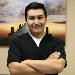 Massage Essence Day Spa - Zachary LMT