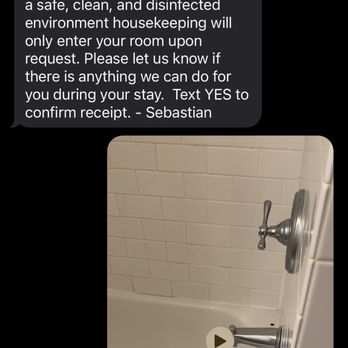 Hilton Baton Rouge Capitol Center - Texts about noise in the bathroom. - Hotels Near Me - Baton Rouge, Louisiana