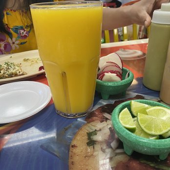 La Chaparrita Grocery - Agua de mango - Grocery Near Me - Chicago, Illinois