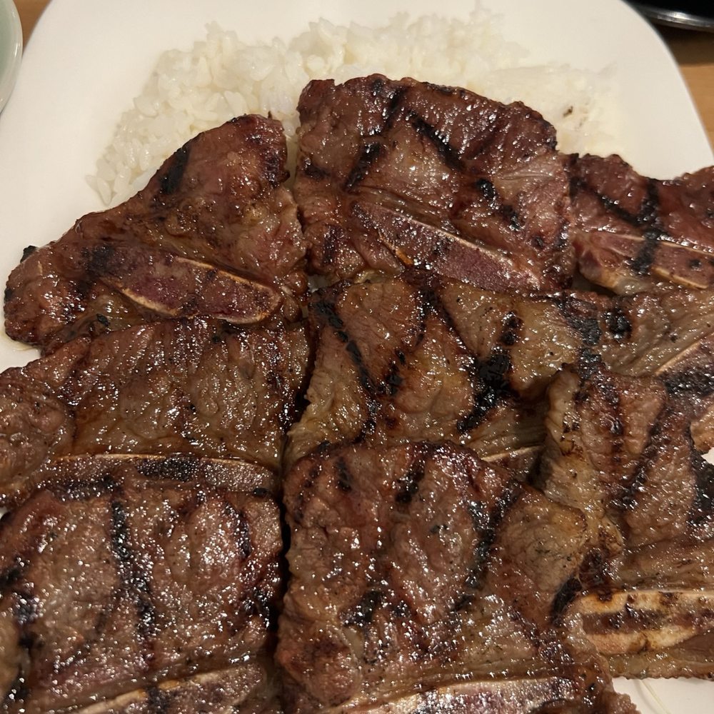 Ireh Restaurant - Braised Kalbi with Rice - Korean Near Me - Honolulu, Hawaii Ireh Restaurant - Braised Kalbi with Rice - Korean Near Me - Honolulu, Hawaii