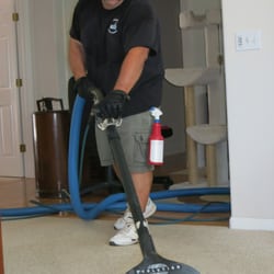 Northstate Carpet Cleaning - Dan, hard at work. What a difference between "before" and "after"! Our carpet looks great now and it's 19 years old.