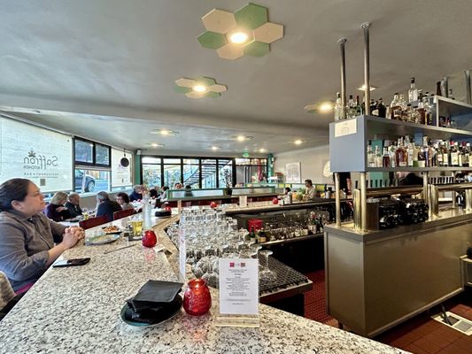SAFFRON KITCHEN, RESTAURANT & BAR by null