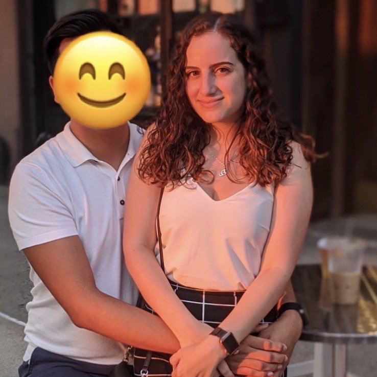 Alexx Beauty Salon Logo