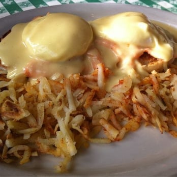 Alice's Restaurant - Salmon Benedict - Diners Near Me - Woodside, California