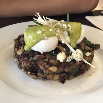 Blu Jam Cafe - Steak hash = meh - Breakfast & Brunch Near Me - Sherman Oaks, California