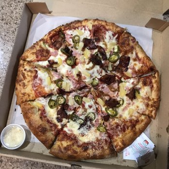 Mellow Mushroom - Pizza Near Me - Fayetteville, Arkansas
