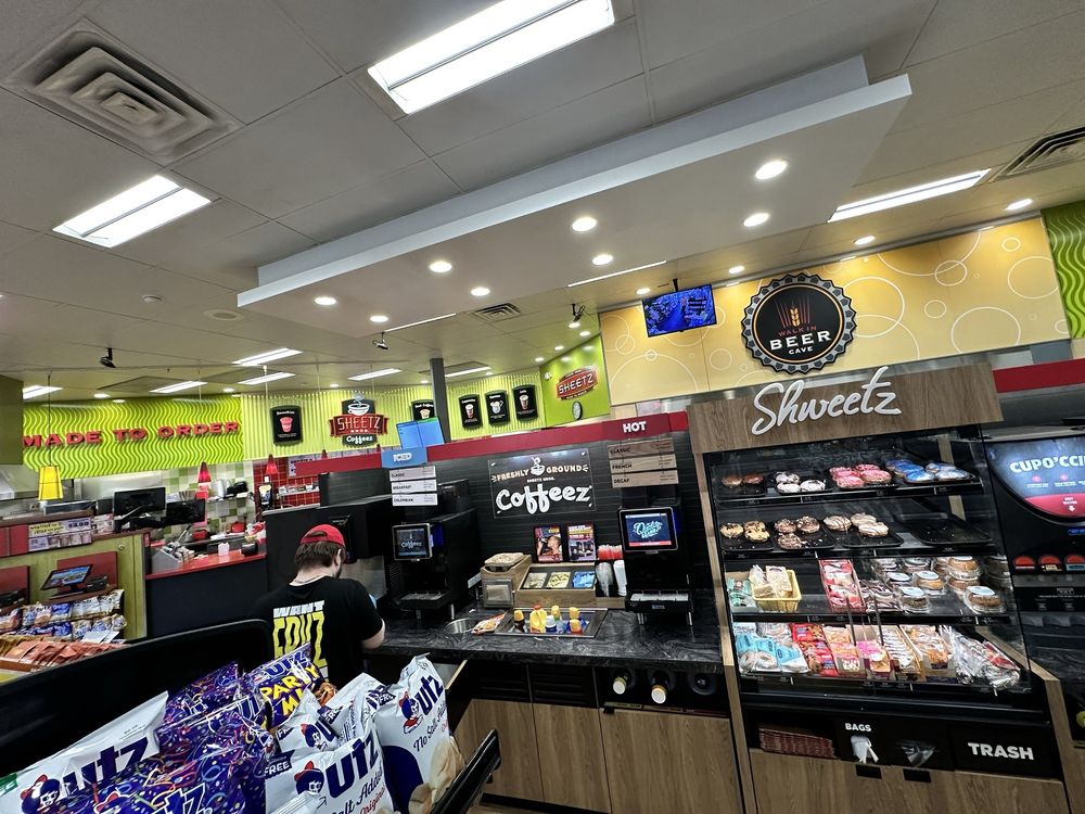 SHEETZ Updated September 2024 17 Photos 325 Freeport St, NEW