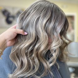 Dreams Salon - Color correction