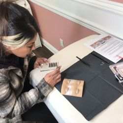 Beautique - Corona Beginner Classic & Volume Lash Training, 1 ON 1 Lash Training in Corona CA