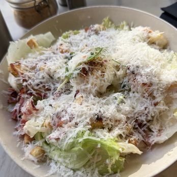 Dear Breakfast - Salad - Breakfast & Brunch Near Me - Lisbon, 11 Dear Breakfast - Salad - Breakfast & Brunch Near Me - Lisbon, 11