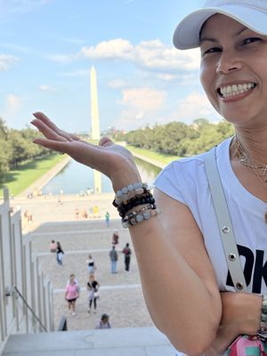 Lincoln Memorial by null