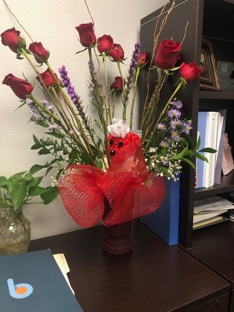 BROADMOOR FLORIST CLOSED 3950 Youree Dr, Shreveport, Louisiana