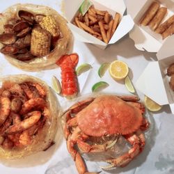 Supreme Crab Seafood Buffet - Cajun seafood