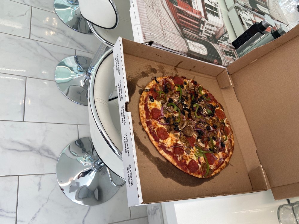 PASQUALLY’S PIZZA & WINGS Updated March 2024 Pinole, California