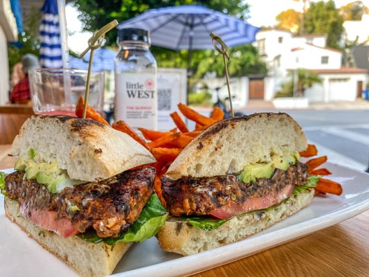 Beachwood Cafe by null