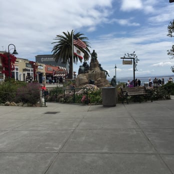Cannery Row - Shopping Centers Near Me - Monterey, California