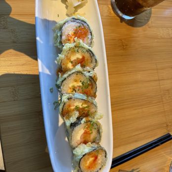 Tavernakaya - ragoon roll - Japanese Near Me - Madison, Wisconsin