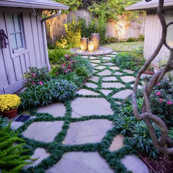 FiveSTAR Landscape - a stone path in a garden - Landscaping Near Me - Houston, Texas FiveSTAR Landscape - a stone path in a garden - Landscaping Near Me - Houston, Texas