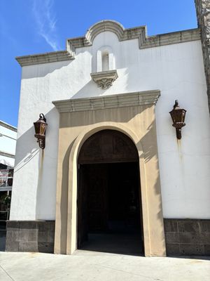 Plaza Mexico by null