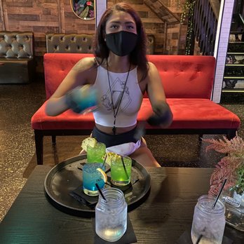 7th + Grove - Waitress Lissette was phenomenal! - Southern Near Me - Tampa, Florida
