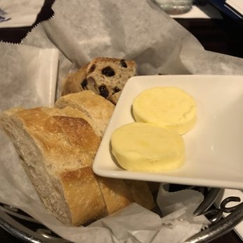 Ray's On the River - Bread to start, we were smart not to fill up on though as tempting as it was. - Seafood Near Me - Sandy Springs, Georgia