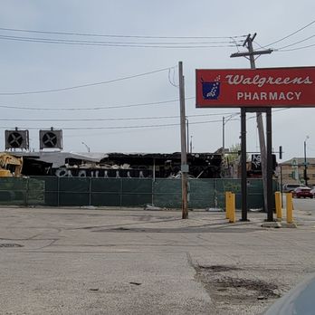 Walgreens - The end of an era. After the riots last year the Walgreens in my neighborhood burned. - Drugstores Near Me - Chicago, Illinois