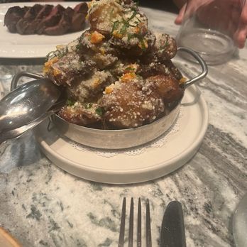 Cino - Garlic Parmesan potatoes and filet - Italian Near Me - Honolulu, Hawaii