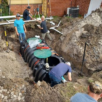 A To Z Contracting and Plumbing - Large Septic Tank - Septic Services Near Me - Sanderson, Florida A To Z Contracting and Plumbing - Large Septic Tank - Septic Services Near Me - Sanderson, Florida