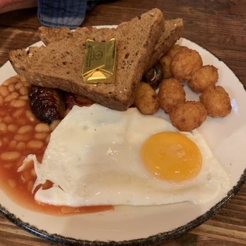 The Curator Bar and Dining - English breakfast - British Near Me - London, XGL The Curator Bar and Dining - English breakfast - British Near Me - London, XGL