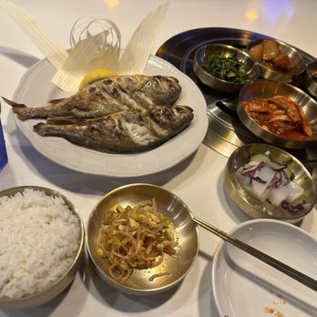 Korea Garden - Grilled Yellow Corvina and side dishes (조기구이+반찬) - Korean Near Me - Honolulu, Hawaii Korea Garden - Grilled Yellow Corvina and side dishes (조기구이+반찬) - Korean Near Me - Honolulu, Hawaii