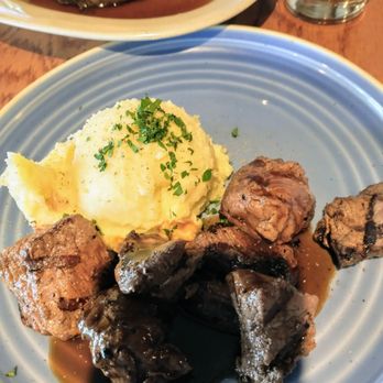 Buckley's Great Steaks - Steakhouses Near Me - Merrimack, New Hampshire