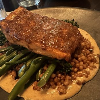 Cadence Kitchen - Honey Mustard Crusted Scottish Salmon - American Near Me - Downers Grove, Illinois