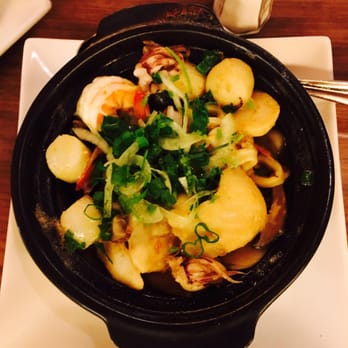 Mintleaf Vietnamese Restaurant - Seafood in a Clay Pot ;) soo good! - Vietnamese Near Me - Alameda, California