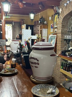 Bar Aliatar Los Caracoles by null