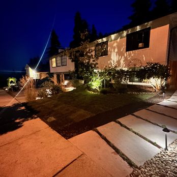 GoGreen Landscaping - Landscaping lights, irrigation, concrete work, new sod, planting - Landscaping Near Me - Kirkland, Washington GoGreen Landscaping - Landscaping lights, irrigation, concrete work, new sod, planting - Landscaping Near Me - Kirkland, Washington