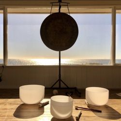 Malibu soundbath by the ocean
