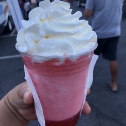 Whats The Scoop Maui - Haupia ice cream with strawberry soda